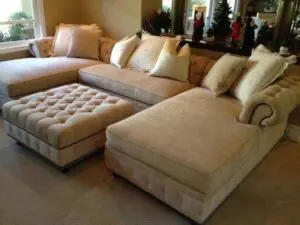 Esquinero Chesterfield U